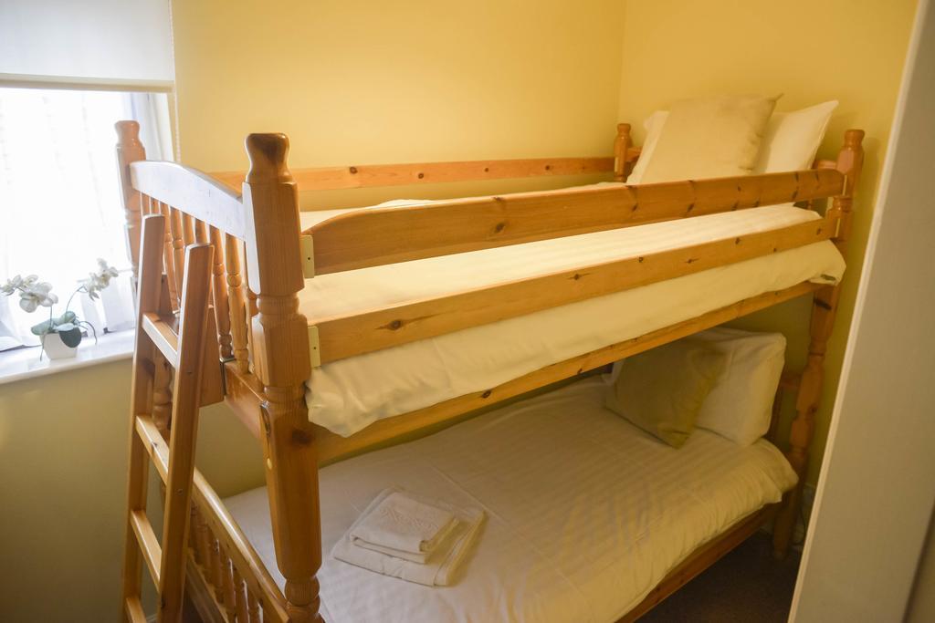The Whitestonecliffe Inn Саттон Номер фото