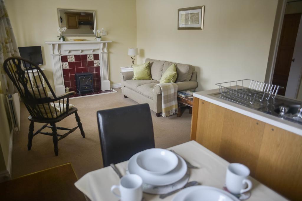 The Whitestonecliffe Inn Саттон Экстерьер фото